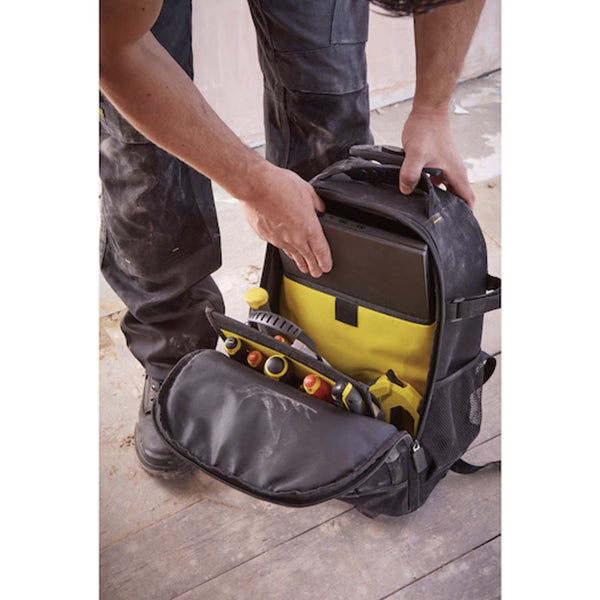 601 1/4-1/2 J82 - Modular case assortment with hexagonal sockets and combination wrenches (82 pcs) - Usag - U06010010 601 1/4-1/2 J82 - Modular case assortment with hexagonal sockets and combination wrenches (82 pcs) - Usag - U06010010